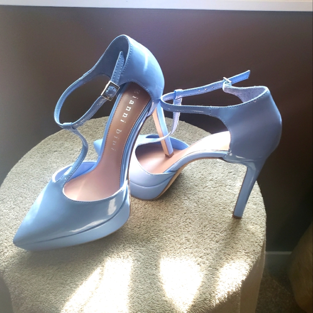 Gianni Bini Heels Size 9
